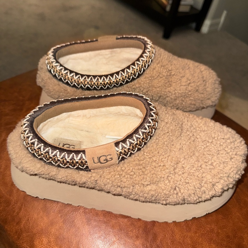 UGG Beige Shearling Slip-Ons